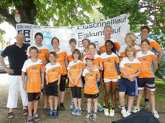 Die Eisschnellläufer des ERSCO freuen sich über ihre Erfolge beim 25. Münchner Stadtlauf. Foto: ERSCO