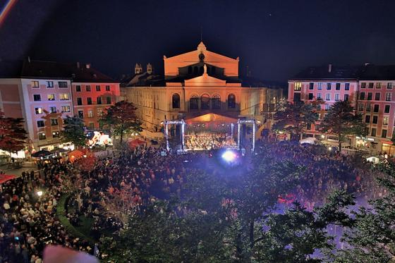 Feiern und Kultur bis Mitternacht: Der Gärtnerplatz wird am Samstag zum Festplatz. 	F.: VA