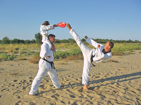 Der TSV Waldtruderingstellt die Sportart Taekwondo am Freitag, 27. September vor.	Foto: VA