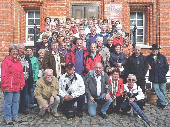 Die Teilnehmer der Soldaten- und Kriegerkameradschaft Ebersberg auf Rügen. 	Foto: SKK