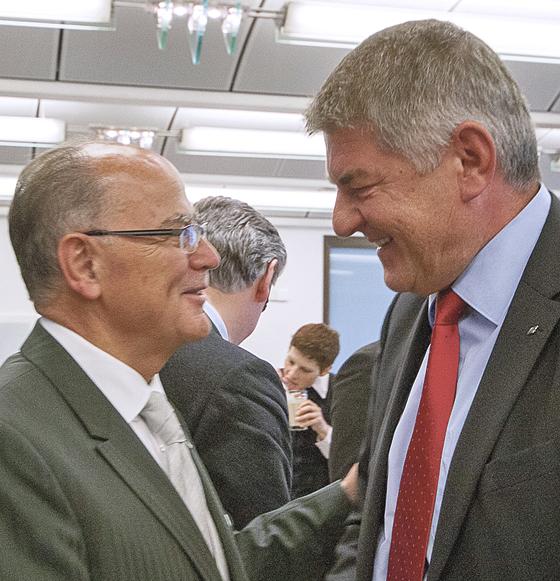 Präsident Josef Mederer (l.) und sein Vize Michael Asam. 	Foto: Pressestelle Bezirk Oberbayern