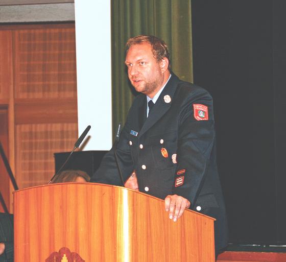 Thomas Lix, 1. Kommandant der Grünwalder FFW freute sich über ein ruhiges Jahr.	Foto: VA