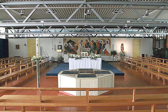 Die Gemeinde lädt alle in die Kirche St. Philipp Neri, um 11 Uhr zum Jubiläumsgottesdienst ein. 	F.: privat