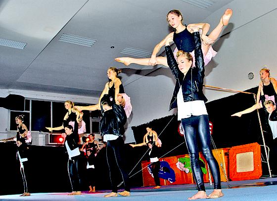Die erfolgreichen Turnerinnen hatte eine eigen Choreografie einstudiert.	Foto: Verein
