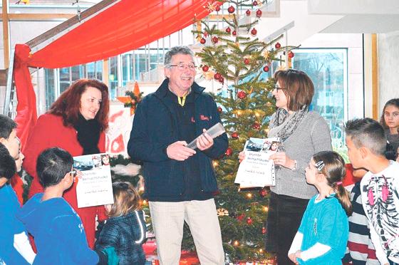 Die Spenden und Geschenke kommen vor Weihnachten an, das versprechen die Johanniter.	Foto: VA