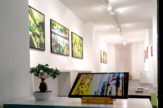Sehnsucht nach Farbe und Wärme: Die erfüllt die Ausstellung mit Werken von Nicole Neuefeind. 	F: VA