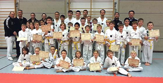 Die kleinsten Taekwondo-Sportler legten zudem eine Prüfung ab.	Foto: VA