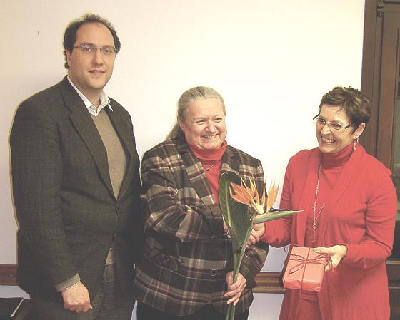 Margarethe Merk (M.) mit Pascal Fuckerieder und Christiane Schenk. 	Foto: VA