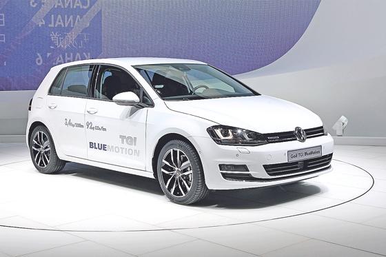 Sauber, sparsam, spritzig: Der neue Golf tgi BlueMotion erhielt Bestnoten im ADAC EcoTest. 26 Ergasmodelle gibt es derzeit auf dem Markt. 	Foto: Volkswagen AG
