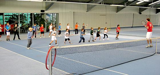 Beim SVN wird der Tennis-Nachwuchs professionell trainiert.	Foto: Verein