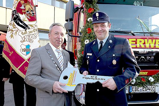 Jüngst wurde das neue Eglhartinger Feuerwehrfahrzeug eingeweiht.	Foto: privat