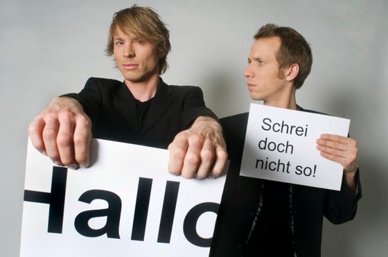 »Ohne Rolf«  das prämierte Schweizer Kabarettisten-Duo im Kulturzentrum Trudering.	Foto: VA