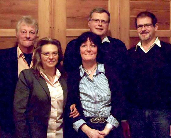 Im Vorstand sind (von links) die Mitglieder Ritt, Deibert, Wechselberger, Sandhövel, Albrecht.	Foto: VA