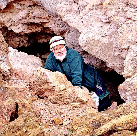 Rupert Hochleitner gibt Einblicke in die akribische Detektivarbeit der Geowissenschaftler.	Foto: privat