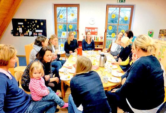Mit dem Elterncafé fördert der Gronsdorfer Gemeindekindergarten die Gemeinschaft.	F: Gemeinde Haar