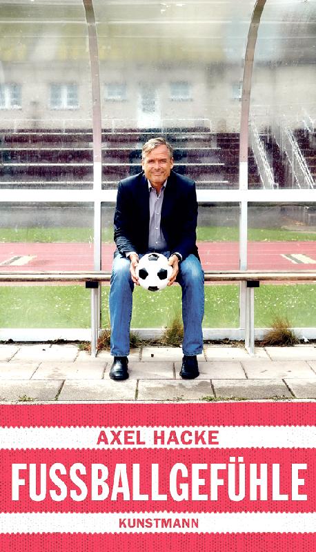 Axel Hacke war viele Jahre Sportreporter. Er schrieb das Buch »Fußballgefühle«.  	Foto: Kunstmann Verlag