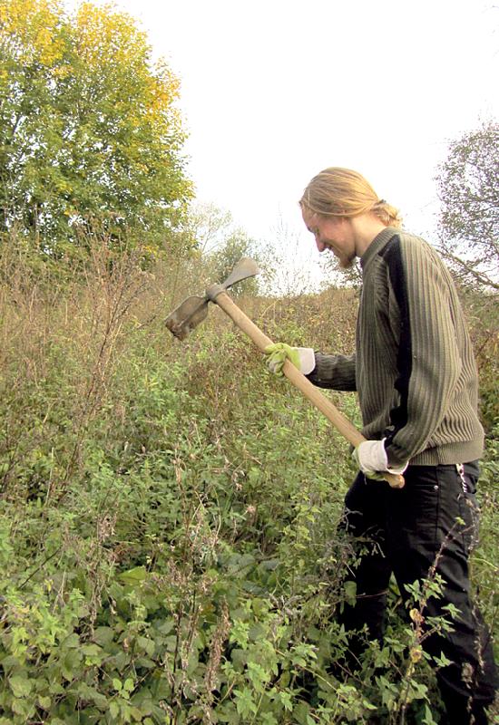Interessierte können beim Heideflächenverein ein Freiwilliges Ökologisches Jahr absolvieren. 	F.: Verein