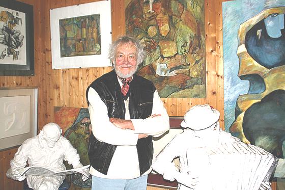 Der Grünwalder Künstler Ivo Krizan feiert seinen 80. Geburtstag, seine Werke sind im gesamten Landkreis zu bewundern. 	Foto: hol