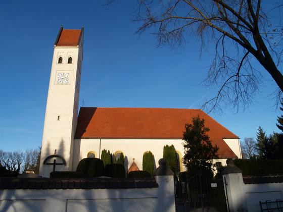 Die Gemeinde St. Lorenz in Oberföhring fährt nach Regensburg. 	Foto: Sh	