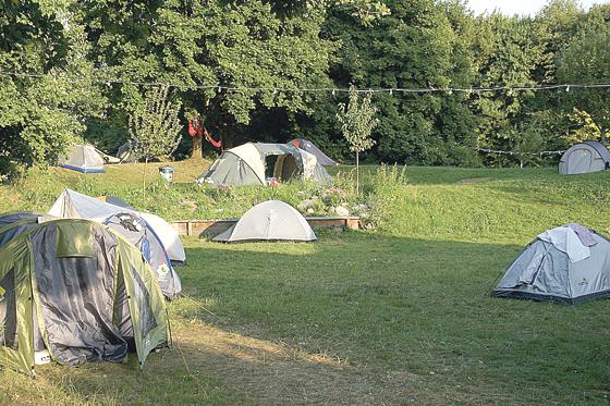 »The Tent« im Kapuzinerhölzl. 	Foto: VA