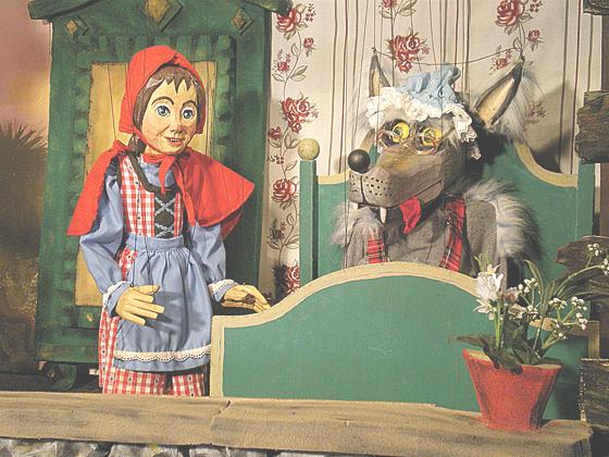Beim Festival der Marionetten bekommen die Besucher Märchen wie Rottkäppchen zu sehen. 	Foto: VA