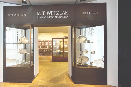 Blick in die Ausstellung »M. T. Wetzlar« im Münchner Stadtmuseum.	Foto: Münchner Stadtmuseum