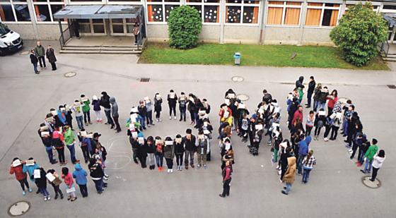 Solidarität mit Verschütteten in Soma demonstrierten die Schüler spontan im Mai.	Foto: VA