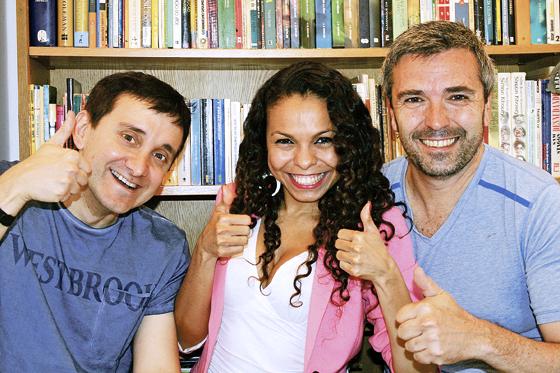 In Brasilien geboren, in München »dahoam«! Ronaro, Eliane, Ricardo (von links) hoffen, dass Brasilien in ihrer Heimat den Titel gewinnt!	Foto: Sylvie-Sophie Schneider