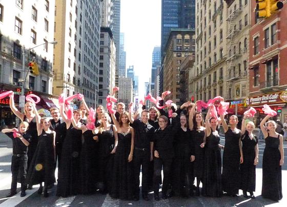 Grüße aus New York! Das Orchester »Violinissimo« aus Erding auf großer Konzertreise in den USA.	Foto: »Violinissimo«