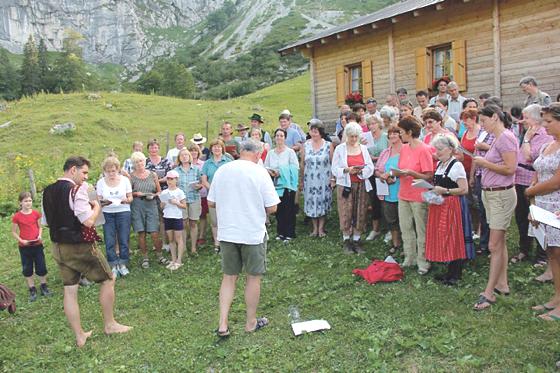 Die Schule für Bairische Musik ladet zu einem Singseminar am Fuße der Benediktenwand.	Foto: VA