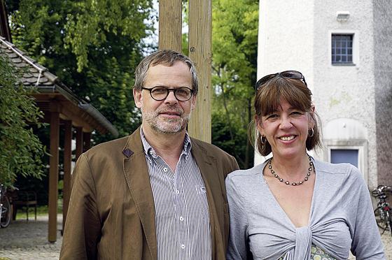 Pfarrer Klaus Gruzlewski und seine Frau Christiane werden von der Jubilategemeinde nach Neuperlach zur Lätare-Gemeinde wechseln. 	Foto: Boschert