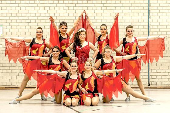 Die Showtanzgruppe »Dance Sensation« bereitet sich schon jetzt auf die anstehende Faschingssaison vor. Neue Tänzer sind willkommen.	Foto: Verein