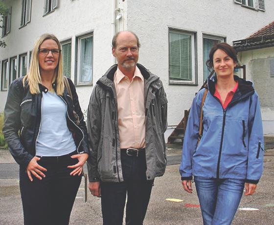 Initiatoren eines »Bürgerbegehren für ein besseres Familienzentrum« (v.l.): Nicole Richter, Thomas Hillgärtner und Sabine Wölfel haben für ihr Projekt über 1.000 Bügerstimmen gesammelt.	Foto: Red HöhSB