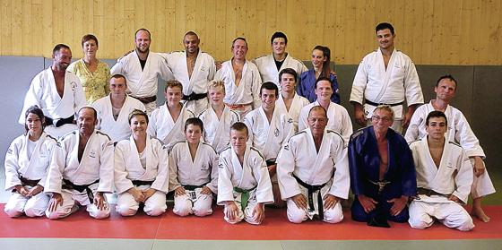 Deutsche und französische Judokas trainierten gemeinsam in St. Marcellin  der Gegenbesuch in Grafing ist auch schon bereits geplant! 	Foto: Gabi Sabo
