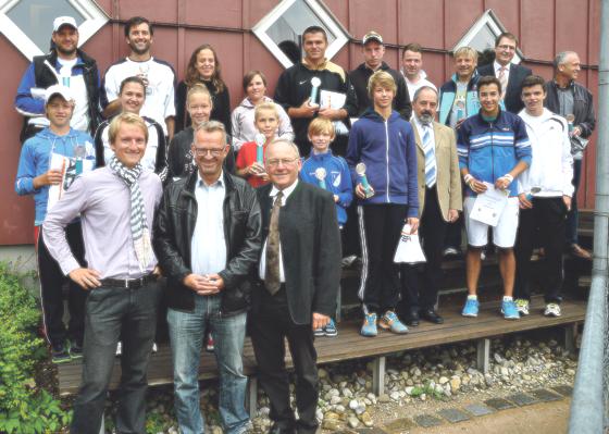 Bei den Tennis-LK-Meisterschaften in Eching gab es hochkarätige Matches in jeder Altersklasse.	Foto: VA