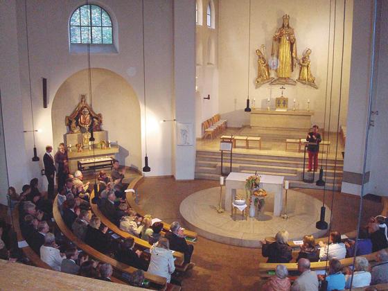 Von Vivaldi bis Kreisler: Mit etwa 150 Besuchern war das Benefizkonzert in St. Otto erfreulich gut besucht. 	Foto: Dorothea Weigert