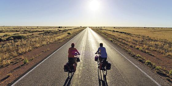 Maximilian Semsch radelte mit seinem E-Bike 16.047 Kilometer. Im Uhrzeigersinn ging es einmal herum um den ganzen Kontinent Australien. 	Foto: VA