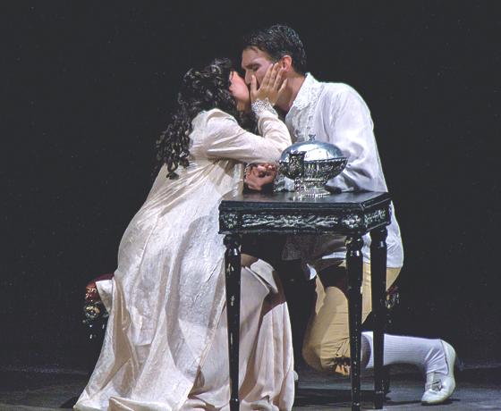 Leidenschaft, Tragik, Komödie: Die Oper »Manon« bietet in ihren fünf Akten reichlich davon. 	Foto: VA