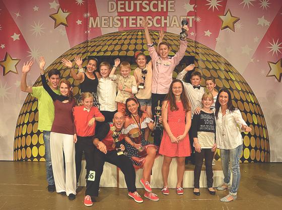 Die Boogie Magics aus Hohenbrunn dürfen sich über eine erfolgreiche 	Deutsche Meisterschaft im Wolf-Ferrari-Haus freuen. 	Foto: VA