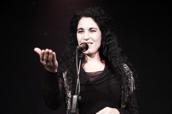 Die deutsch-israelische Sängerin Nirit Sommerfeld ist der Kopf der Gruppe Klezmorim.	Foto: VA