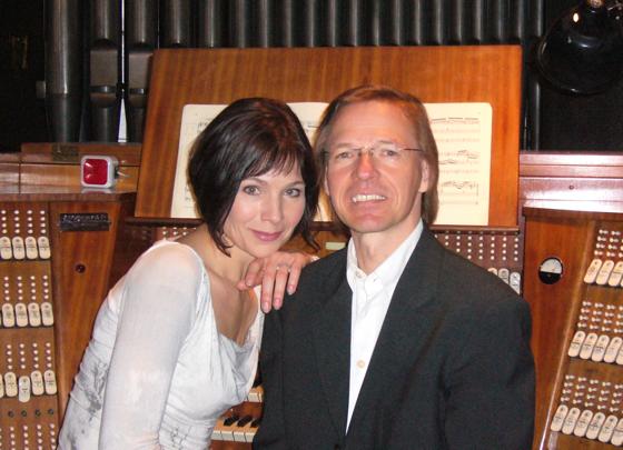 Christiane von Kutzschenbach und Armin Becker laden zu einem melancholisch-schönen »November Blues«-Abend ein.	Foto: Veranstalter