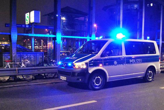 Als die Bundespolizei vor Ort war, hatten passanten den betrunkenen Jugendlichen bereits von den Gleisen am Stachus gerettet.	Foto: Bundespolizei