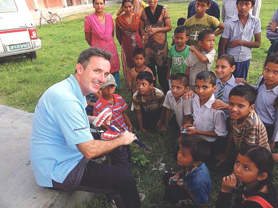 Zahnarzt Dr. Ralf Pineda engagiert sich bereits seit vielen Jahren für »Hilfe für Indien«.	Foto: privat