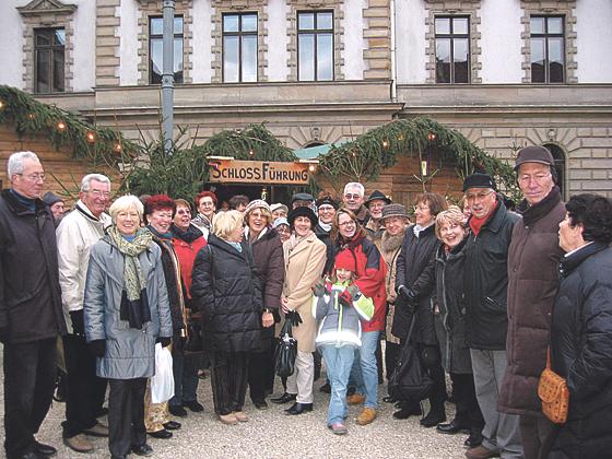 Bei dem Tagesausflug nach Regensburg darf ein  Besuch des romantischen Christkindlmarkts natürlich nicht fehlen.	Foto: Röser