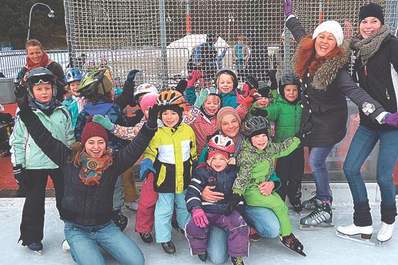 Jede Menge Spaß beim Schlittschuh-Training im Eislauf- und Funsportzentrum.	Foto: privat