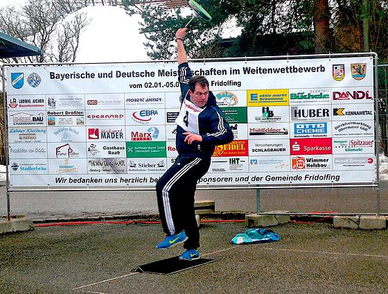 Mit einem Traumschuss erkämpfte sich Leonhard Hörger den 7. Platz bei der Deutschen Meisterschaft im Weitschießen	Foto: Verein