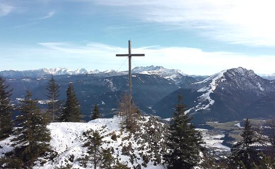 Ein Traum in Weiß: In den nächsten Tagen und Wochen bietet die DAV-Sektion aus Grafing die Möglichkeit, toller alpiner Wintererlebnisse.	Foto: Stefan Dohl