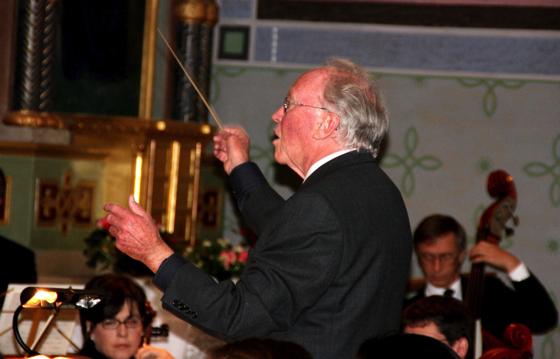 Ernst Hofmann, der langjährige Leiter der Chorvereinigung Haar, lebte für die Musik.	Foto: Gemeinde Haar