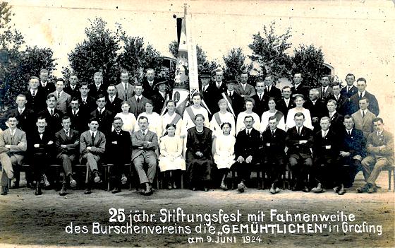 Archivfoto von der 25-Jahr-Feier des Burschenvereins »Die Gemütlichen« Grafing vom 9. Juni 1924.	 	Foto: Museum der Stadt Grafing