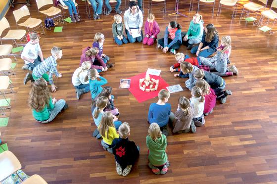 Mit einem bunten Programm begeisterte die Pfarrei St. Johannes die Kinder beim Aktionstag.	Foto: VA